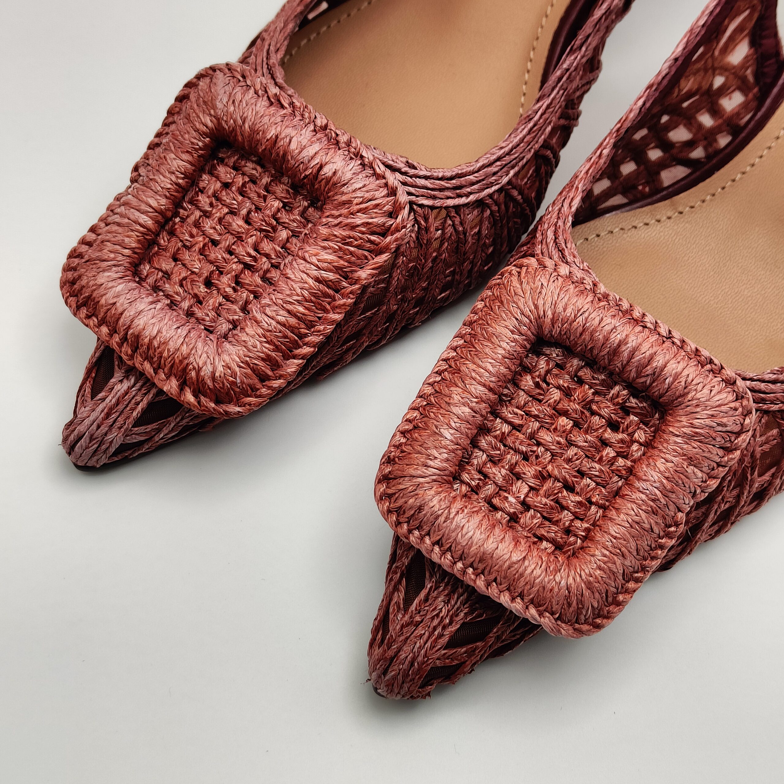 BIBILOU - Chanel con fibbia in rafia intrecciata cerise tacco 50 - immagine 5