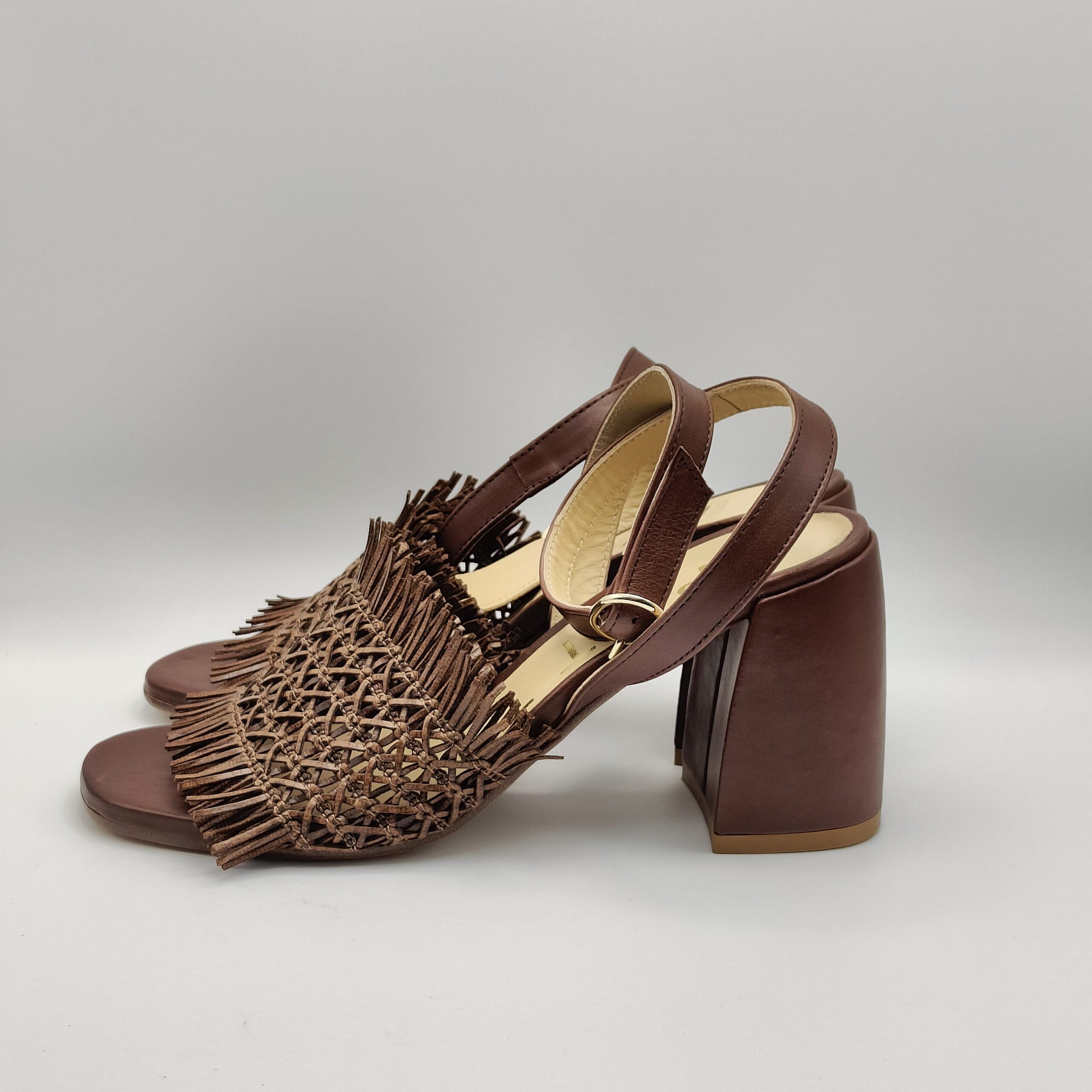 MATTEO PITTI - sandalo microintreccio frange pelle testa moro 70mm - immagine 2