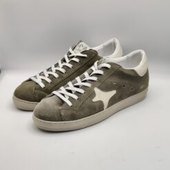 AMA BRAND - sneaker in camoscio verde militare pelle bianca fondo cassetta gomma