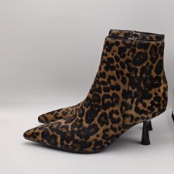 Alternative view of BIBILOU - tronchetto sfilato in pony leopardato tacco 50
