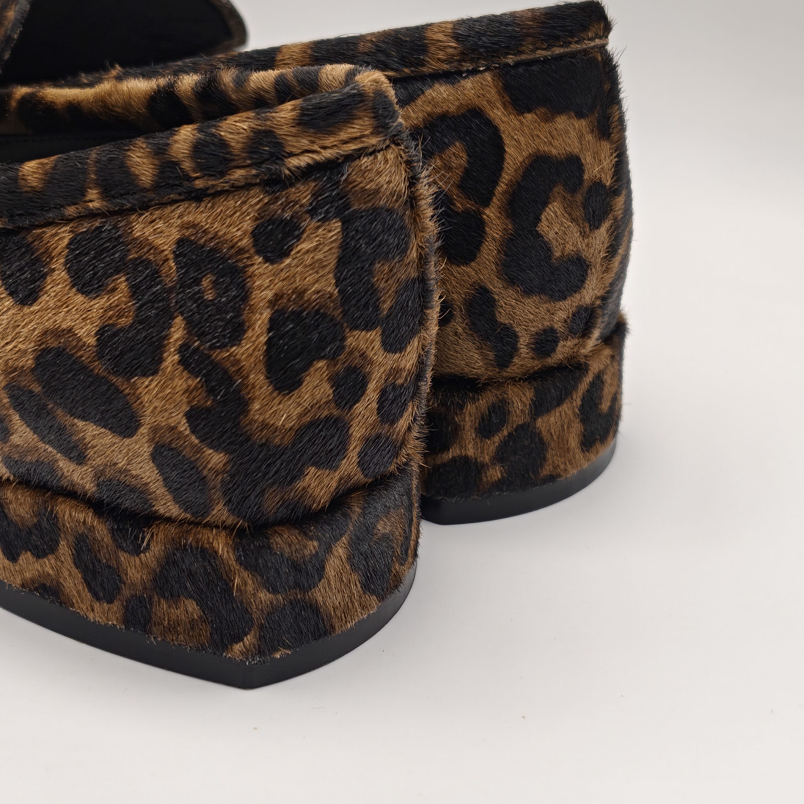 BIBILOU - mocassino goffrato in pony leopardo tacco 30 - immagine 6